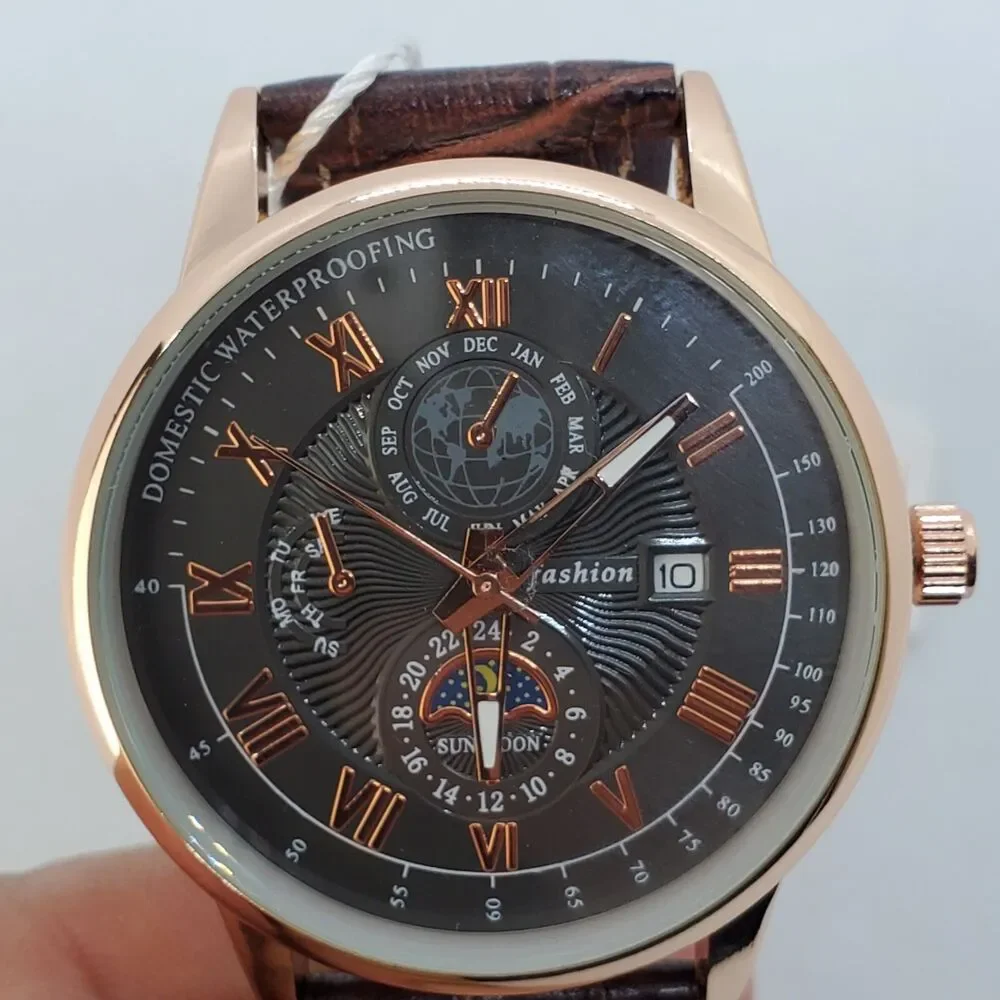 40MM Men's Watch Gold Case Black‎ Dial Brown Leather Bands Roman Numerals Date